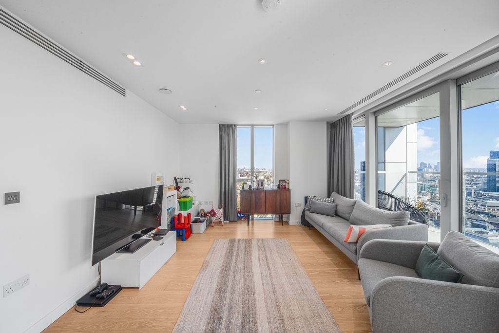 Property photo 3 of 13 Atlas Building