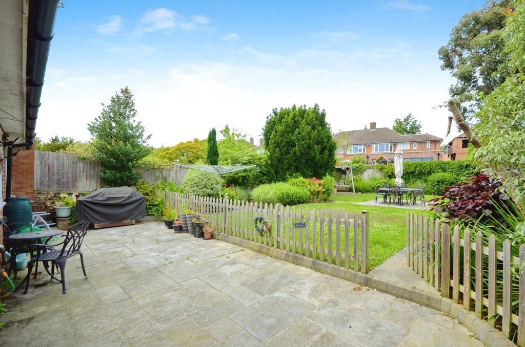 Property photo 2 of 16
