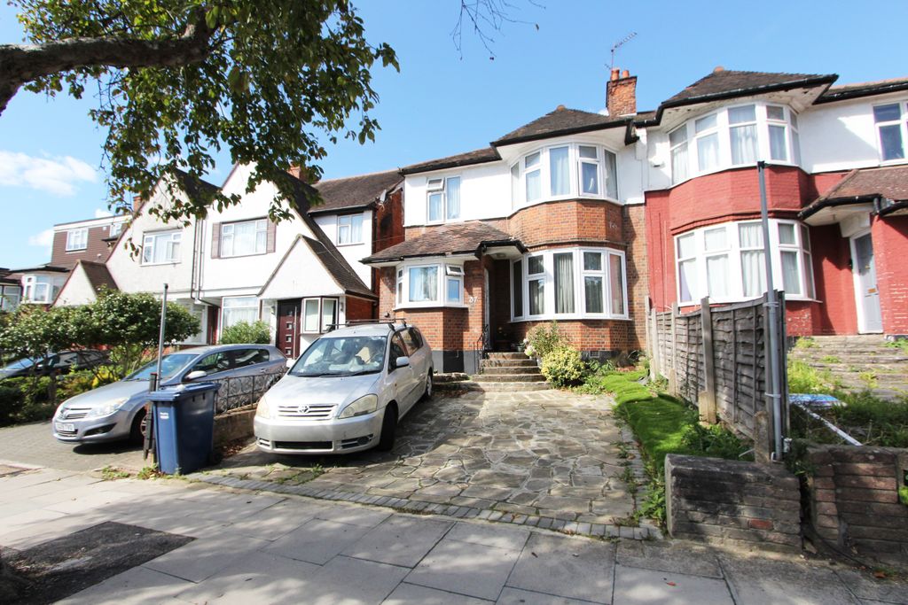 Property photo 1 of 4