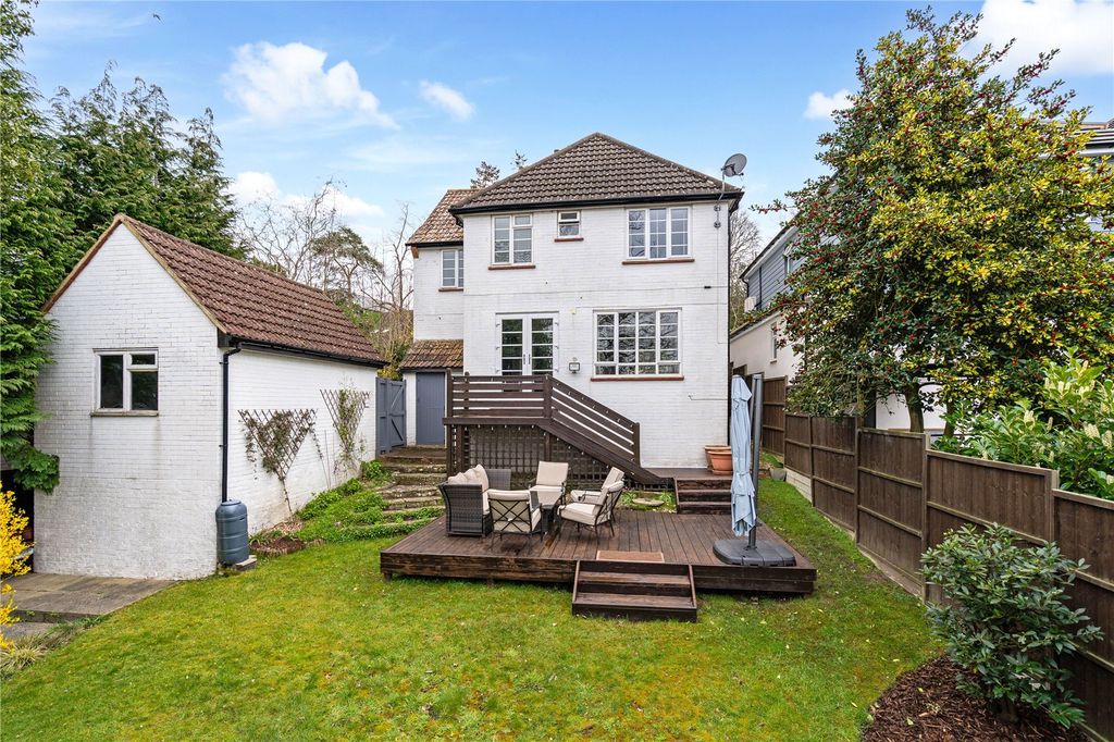 Property photo 2 of 26 Picture No. 31