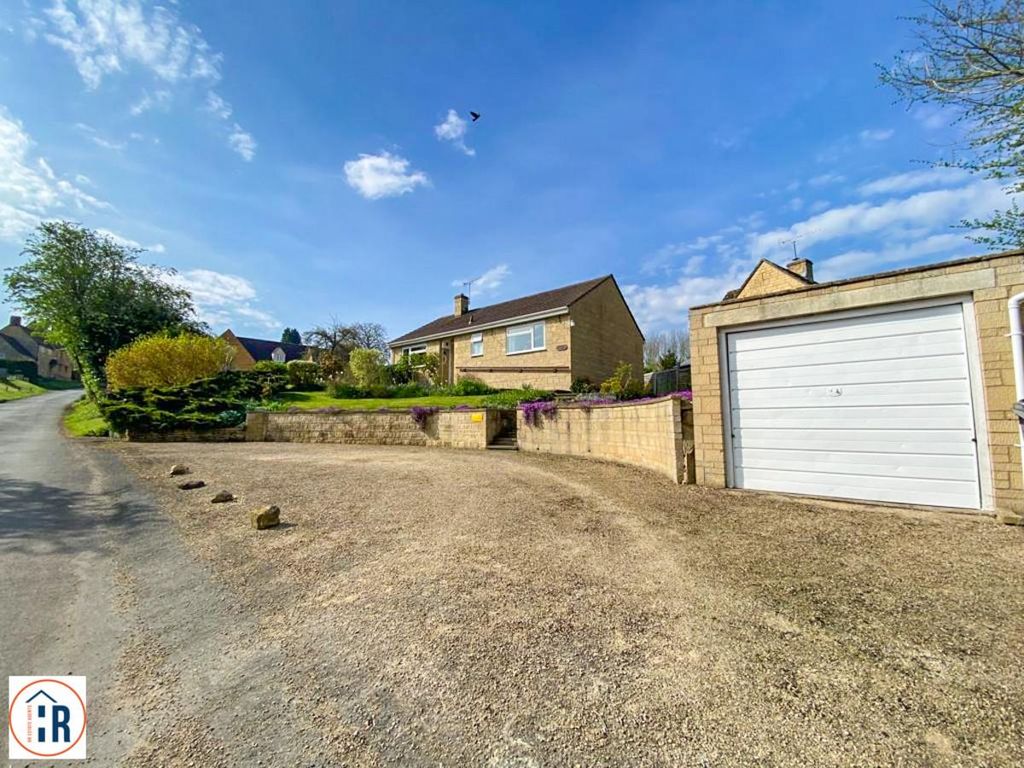 Property photo 3 of 52