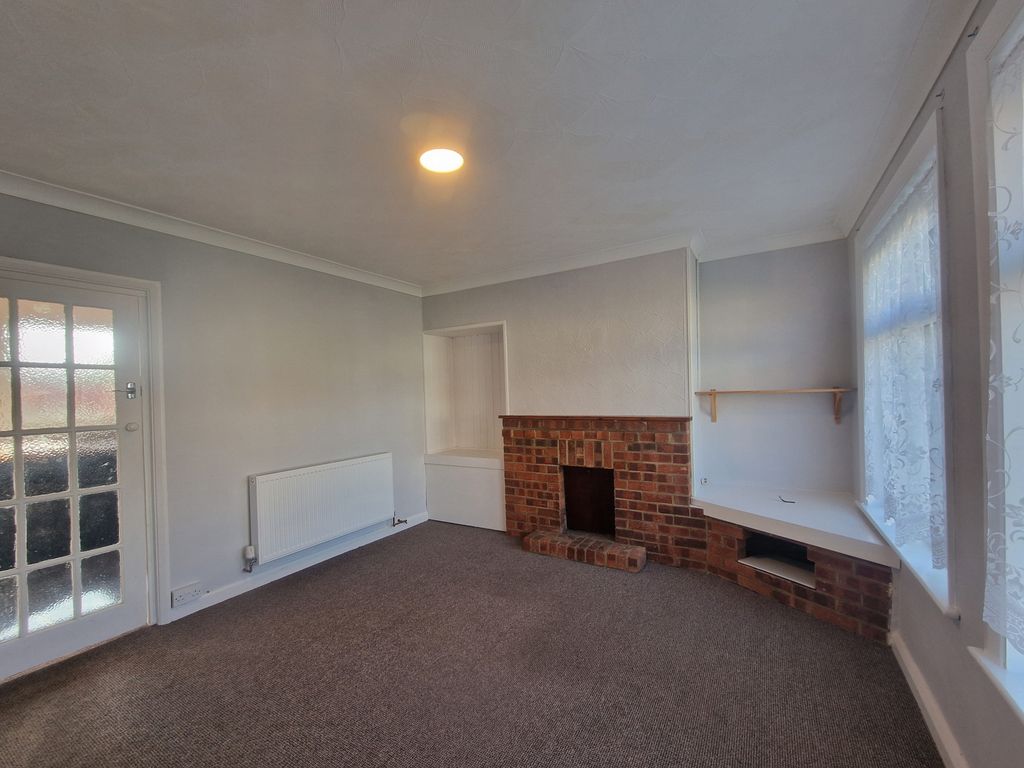 Property photo 3 of 11 Photo 7