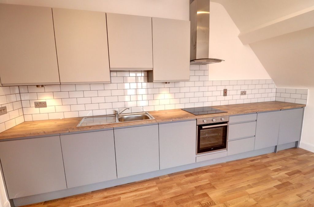 Property photo 3 of 8 Picture No. 01