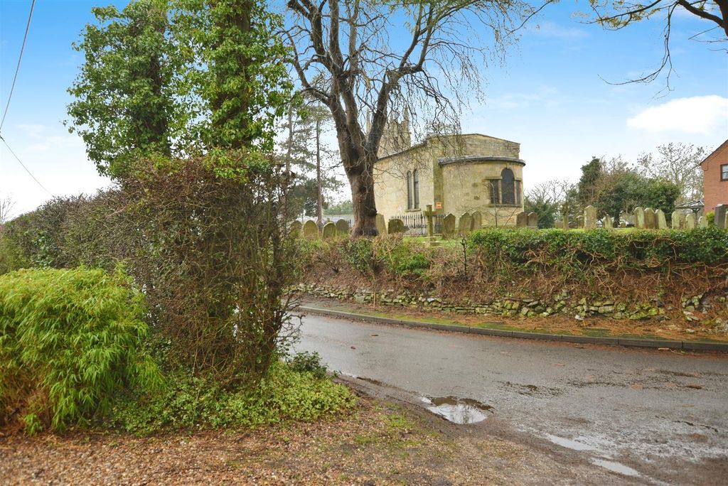Additional image 43 of 3 bed detached bungalow for salePilham, Gainsborough DN21