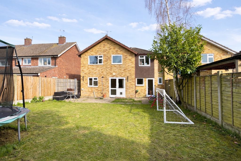 Property photo 2 of 17