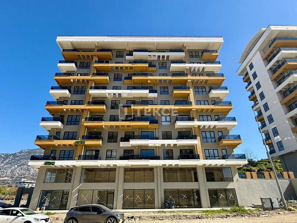 Property photo 2 of 13