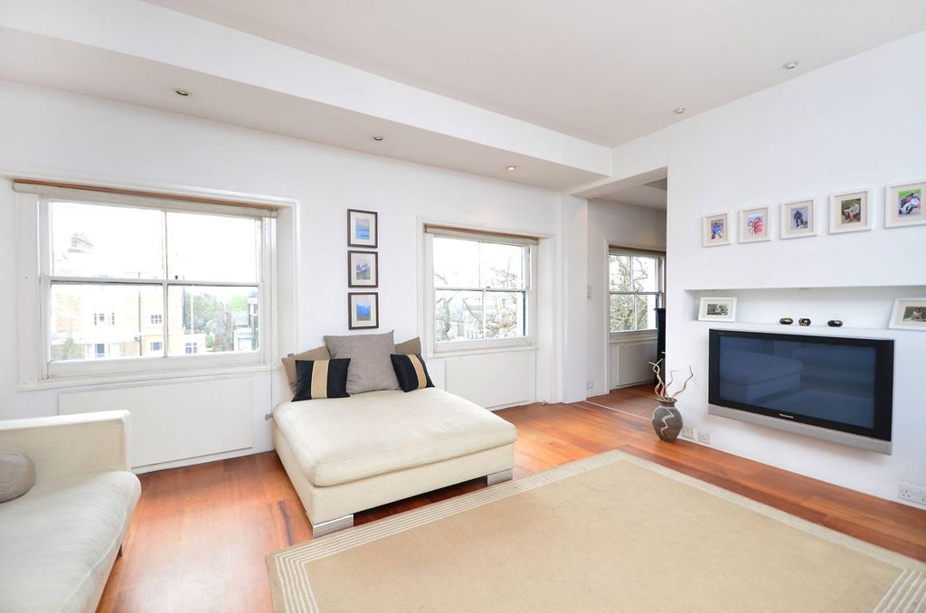 Property photo 3 of 16