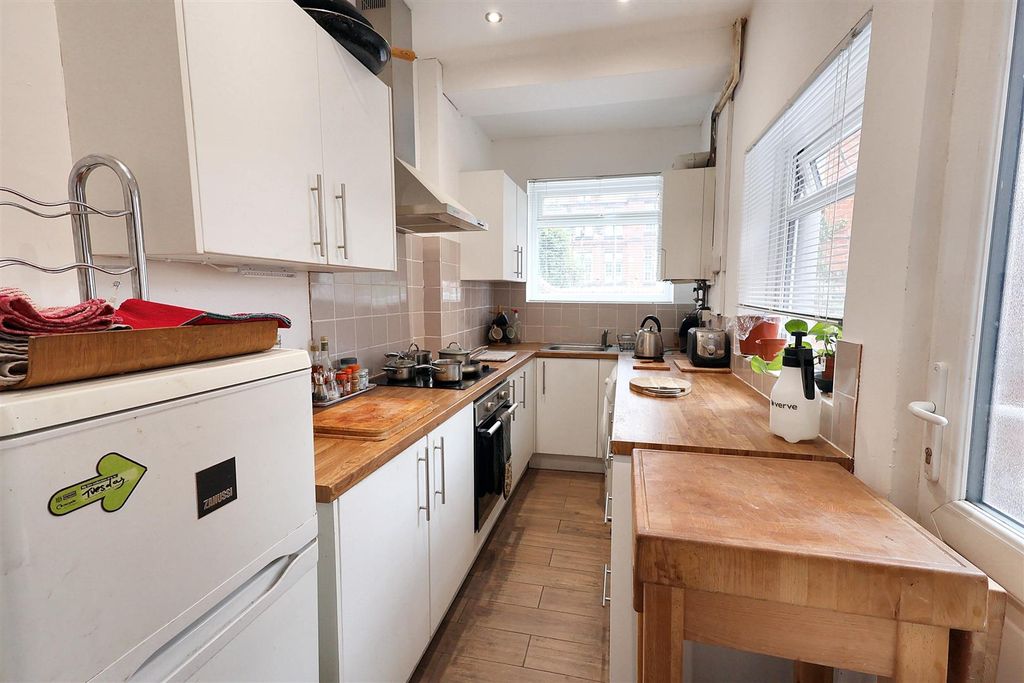 Property photo 2 of 12 Img_0300.Jpg