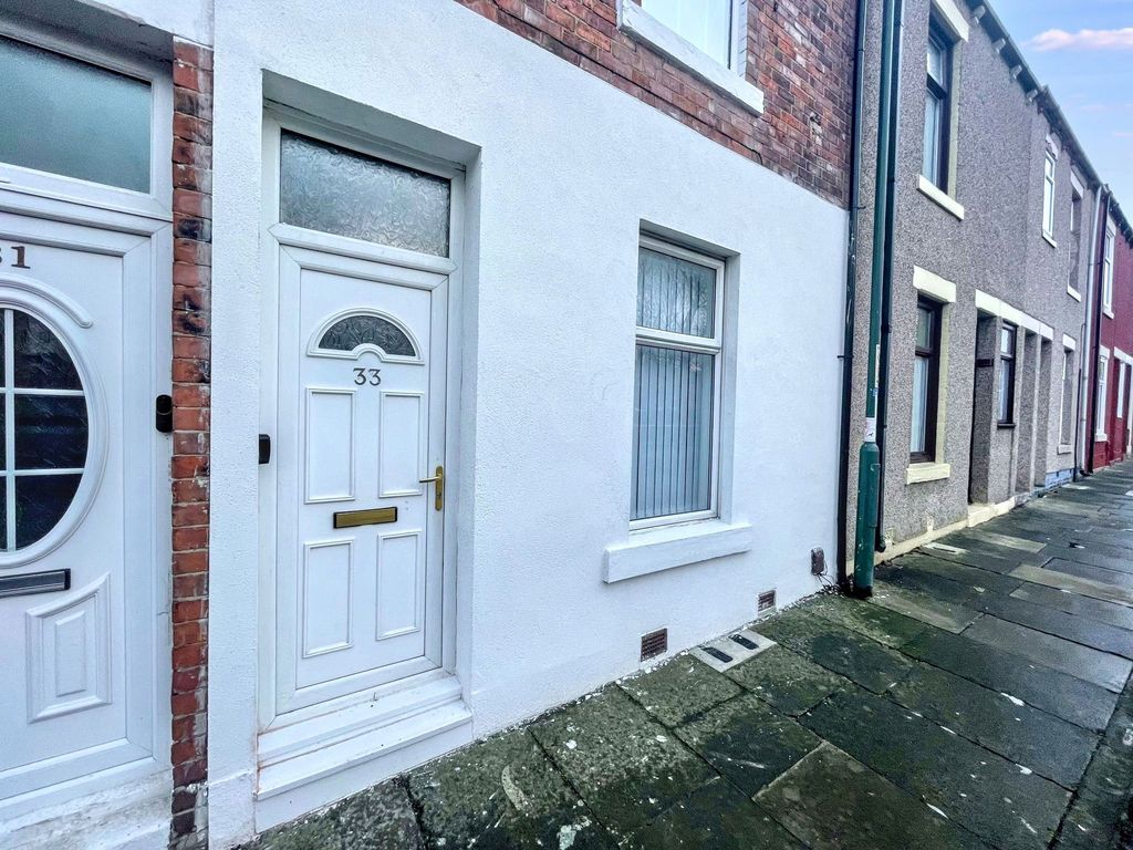 Property photo 3 of 8