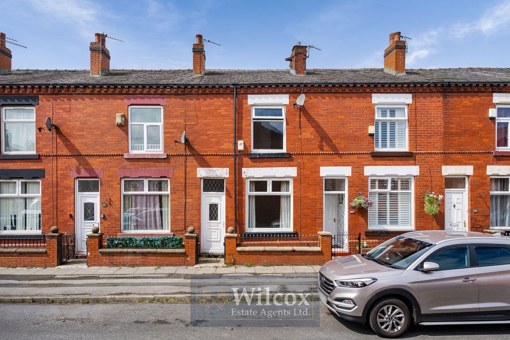 Property photo 1 of 21
