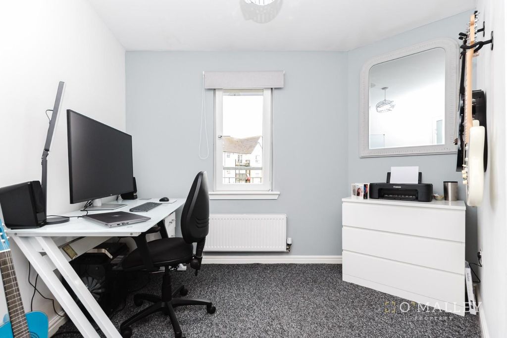Additional image 11 of 2 bed flat for saleCrookston Court, Larbert FK5