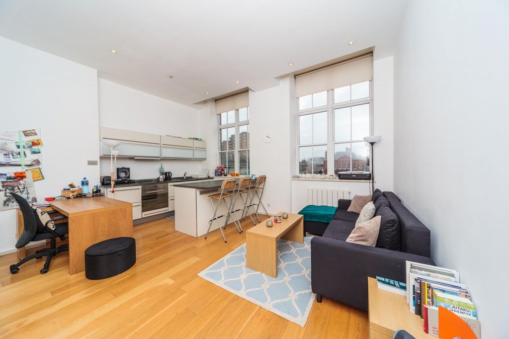 Property photo 2 of 9 Reception