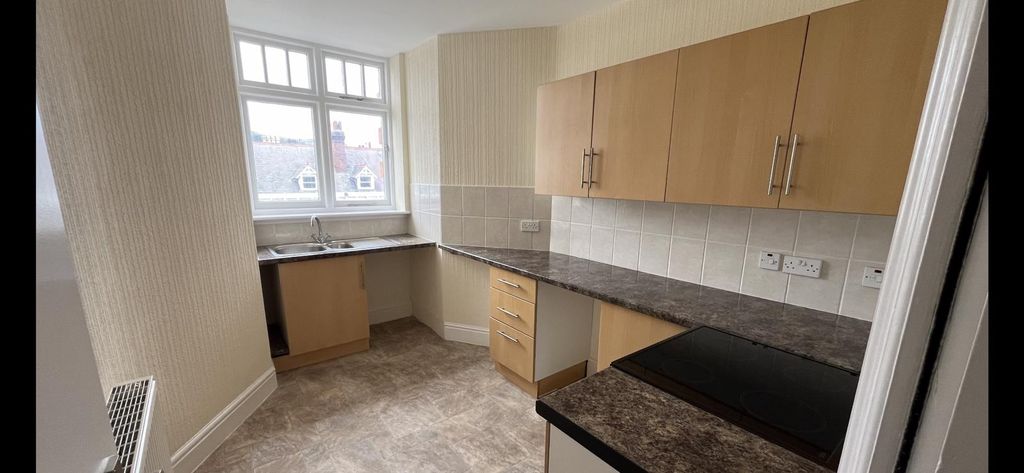 Property photo 2 of 15 Kitchen