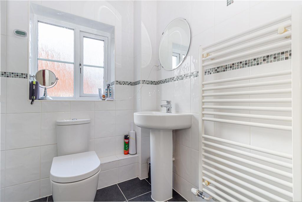 Property photo 2 of 21 Bathroom-2.Jpg