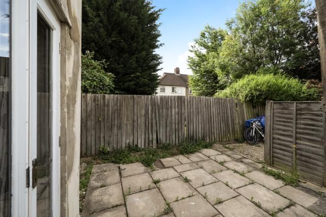 Property photo 2 of 13 Garden View