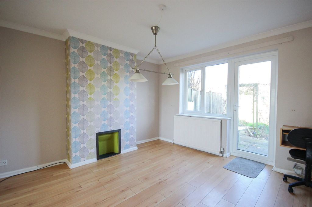 Property photo 3 of 14 Picture No. 34