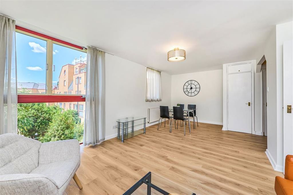 Property photo 3 of 7