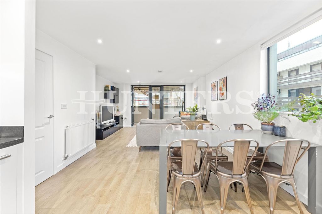 Property photo 2 of 21 Dsc08597.Jpg