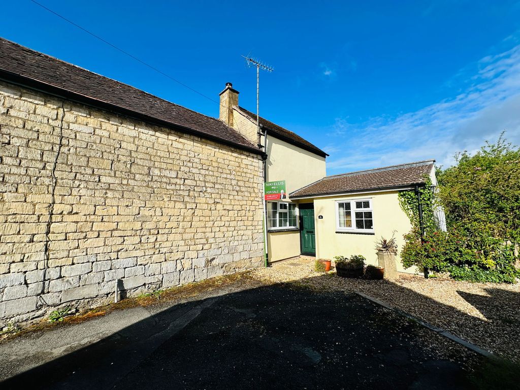 Property photo 1 of 23