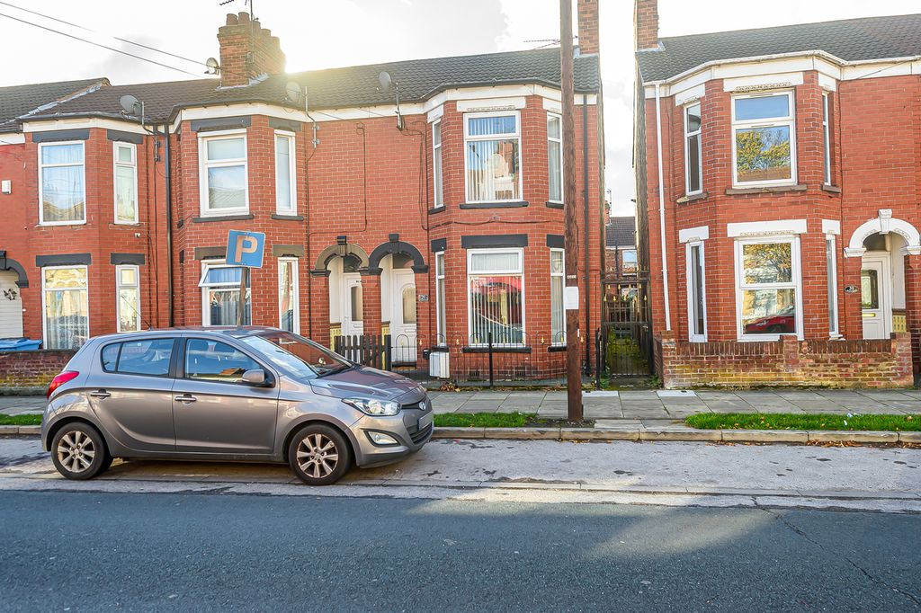 Property photo 1 of 25