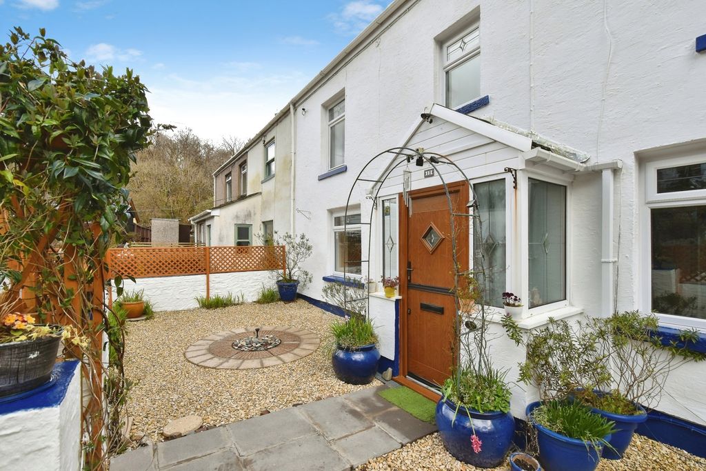 Property photo 1 of 23 Pbox-Img.Jpg