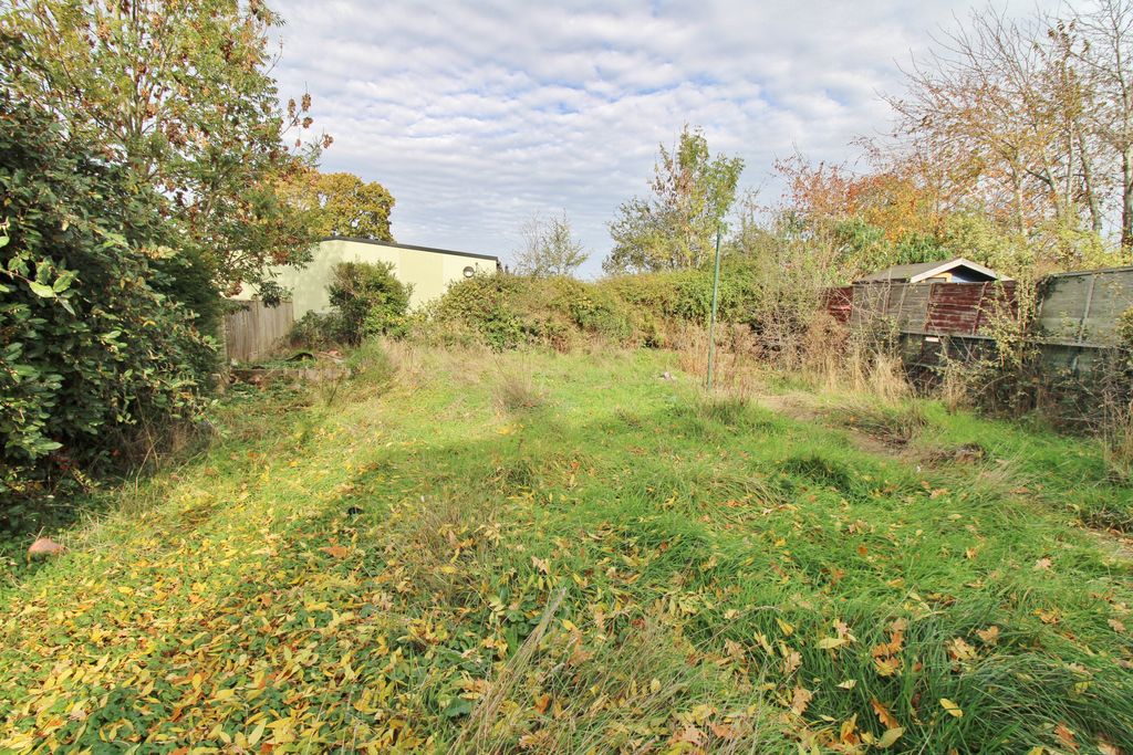 Property photo 2 of 16