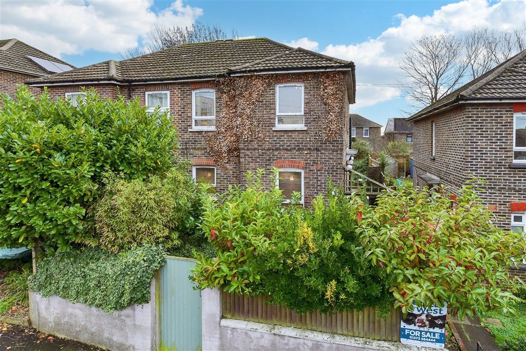 Property photo 1 of 15 External (Web)