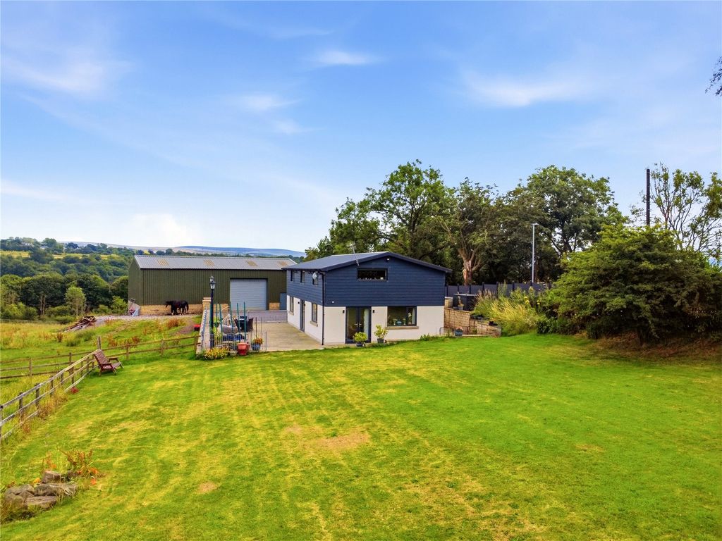 Property photo 1 of 45 Drone