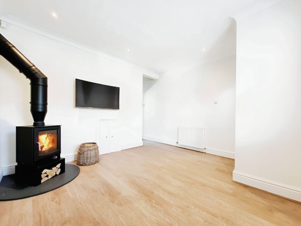 Property photo 2 of 15 Picture 2