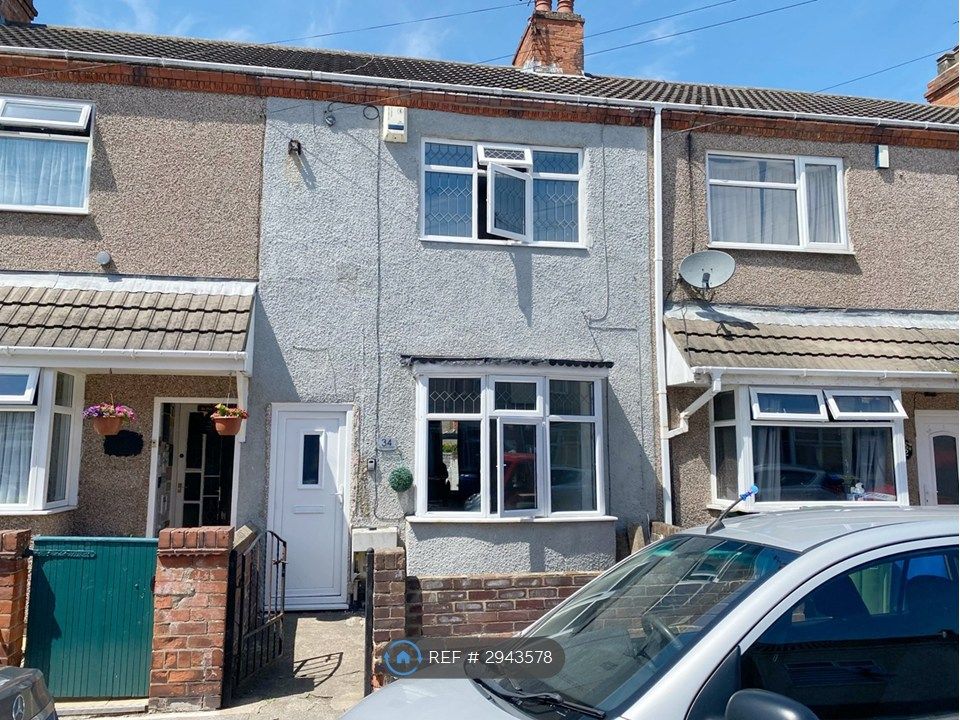 Property photo 1 of 12