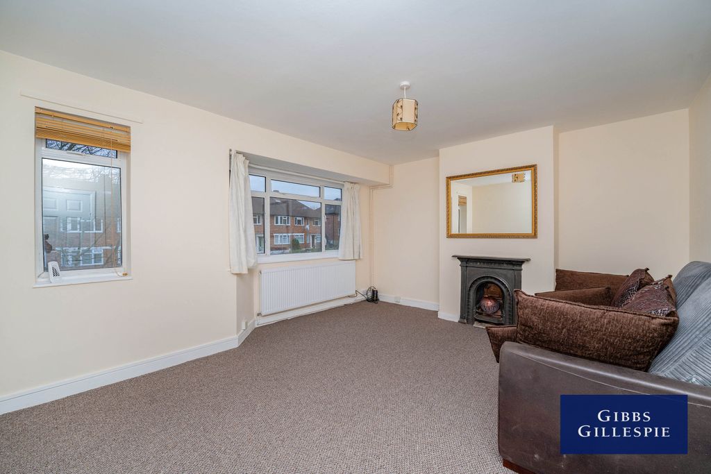 Property photo 3 of 10 3 - Jcphotographystu