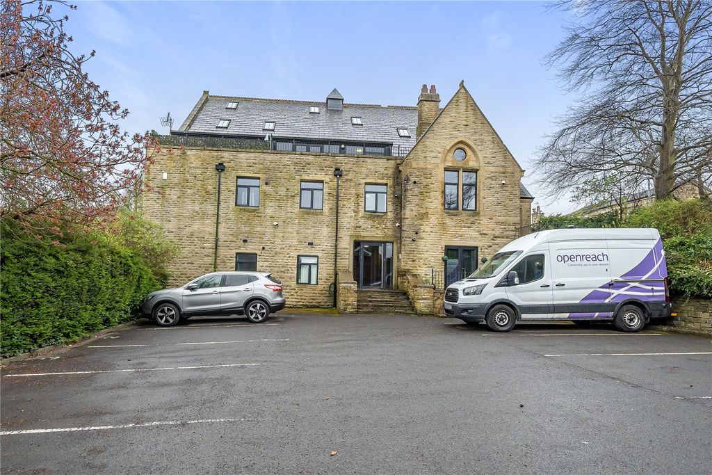 Property photo 2 of 10 Picture No. 01