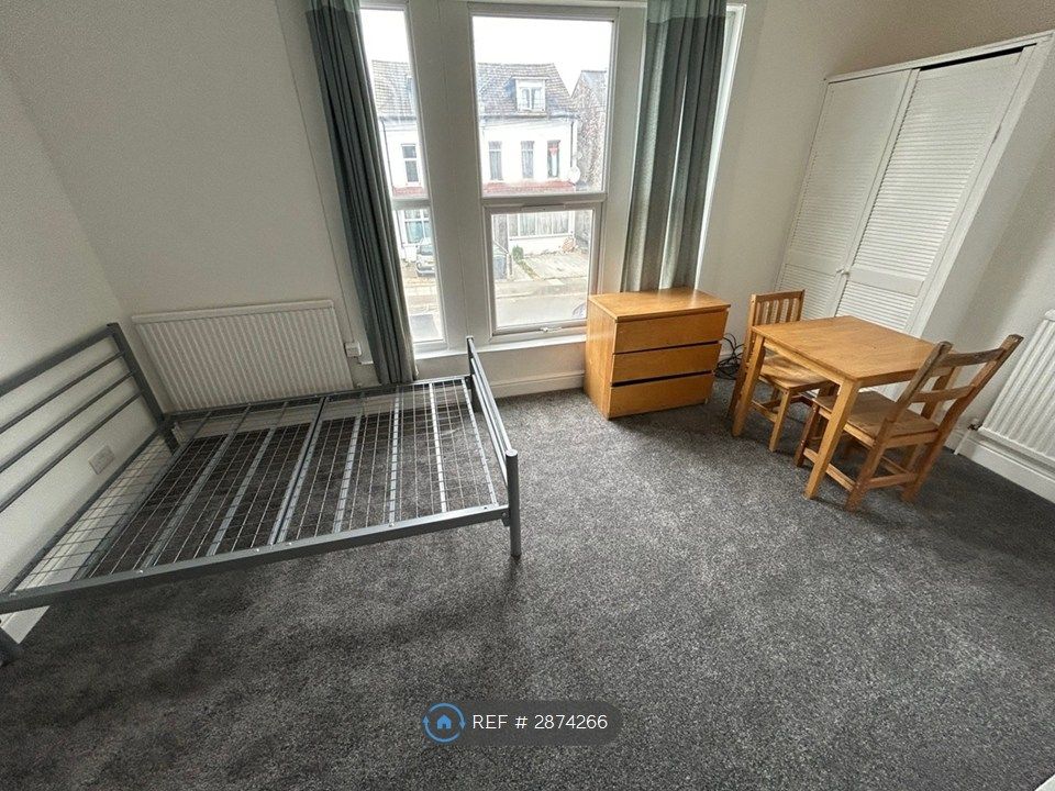 Property photo 3 of 9