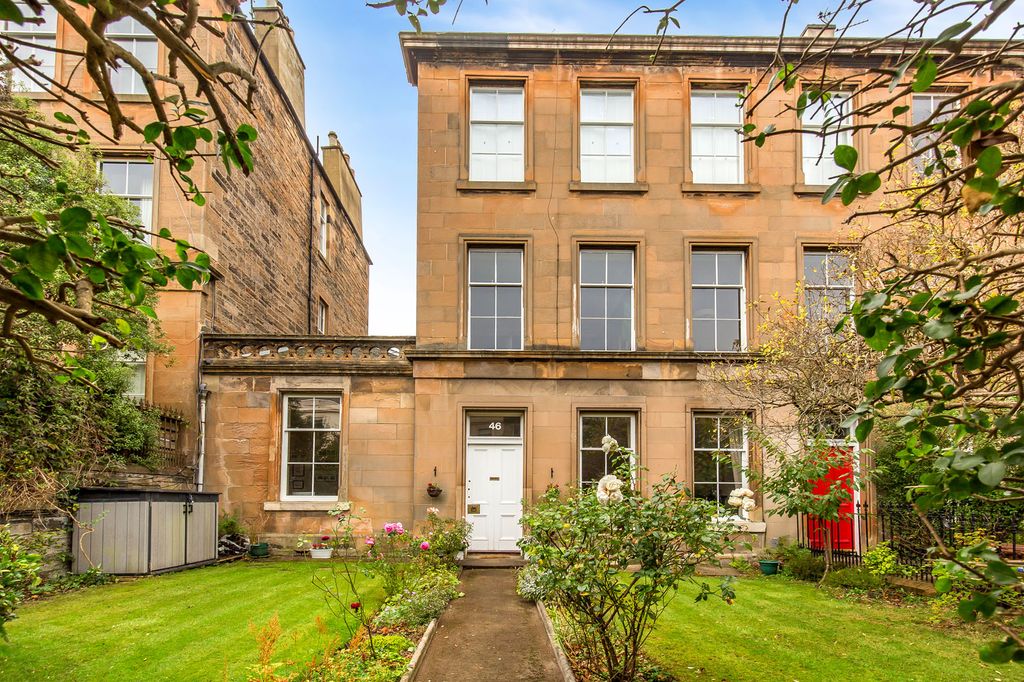 Property photo 1 of 31