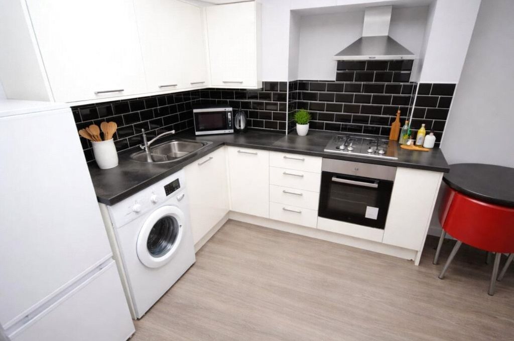 Property photo 1 of 4 Picture No. 05