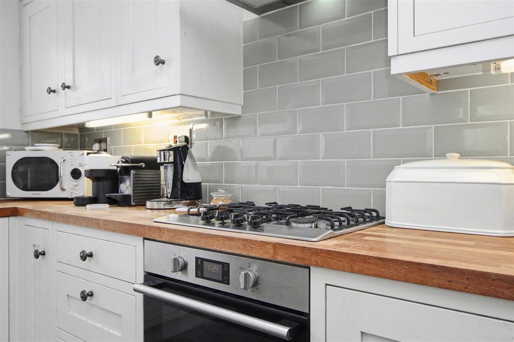 Property photo 3 of 27 Img_5237.Jpg