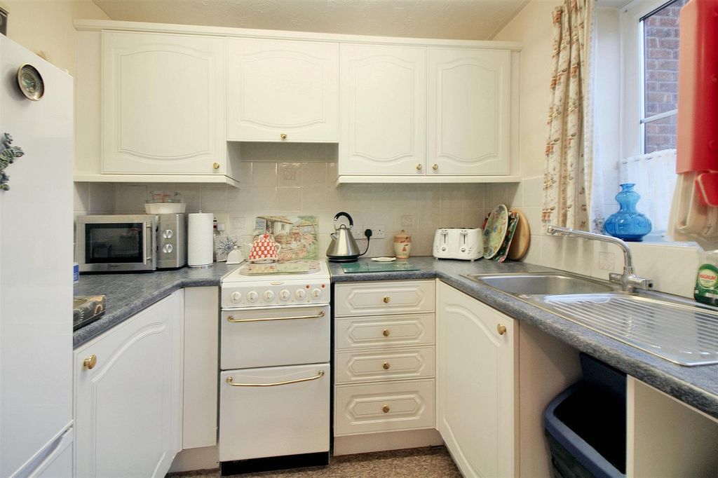 Property photo 2 of 10 1.Jpg