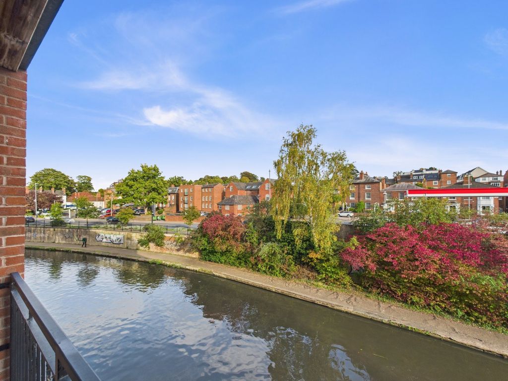 Property photo 1 of 12 Picture No. 19