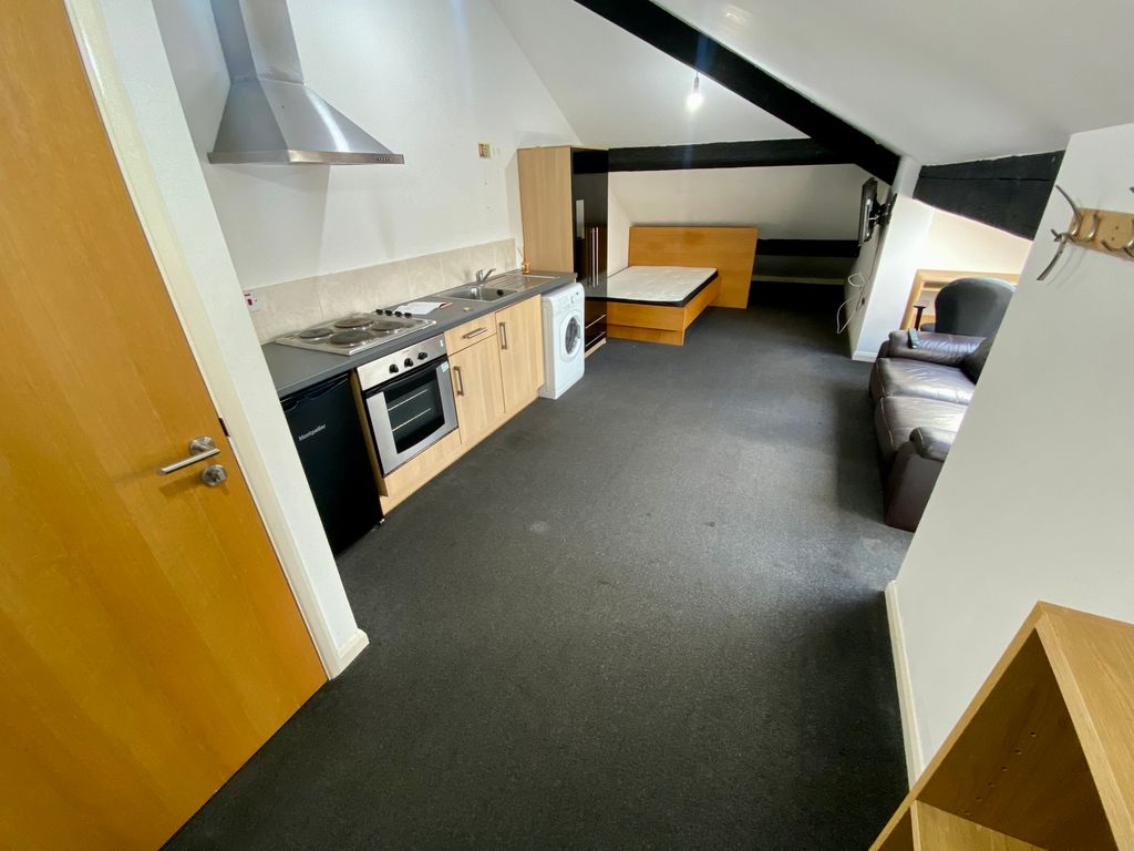 Property photo 1 of 4