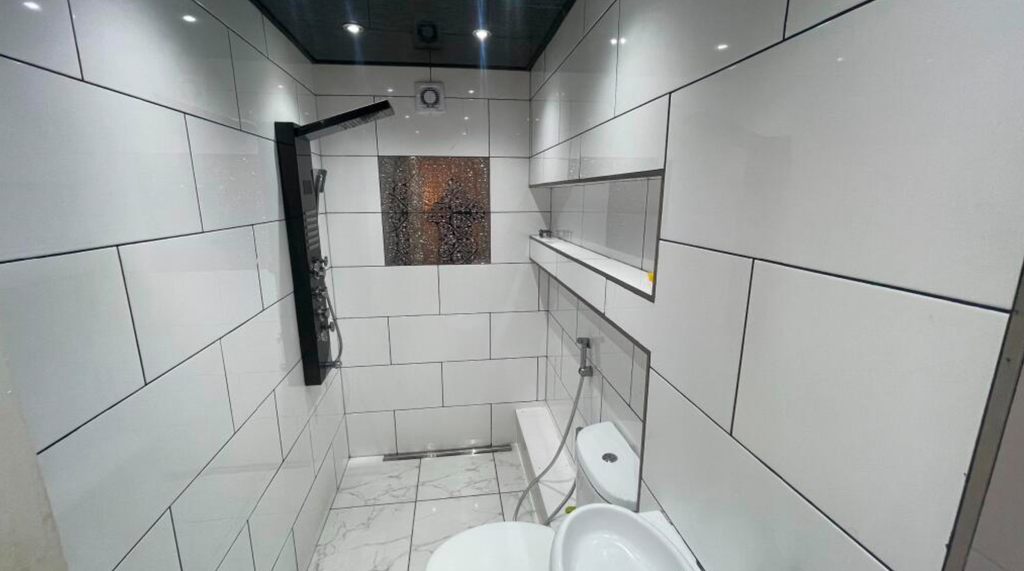 Property photo 2 of 9