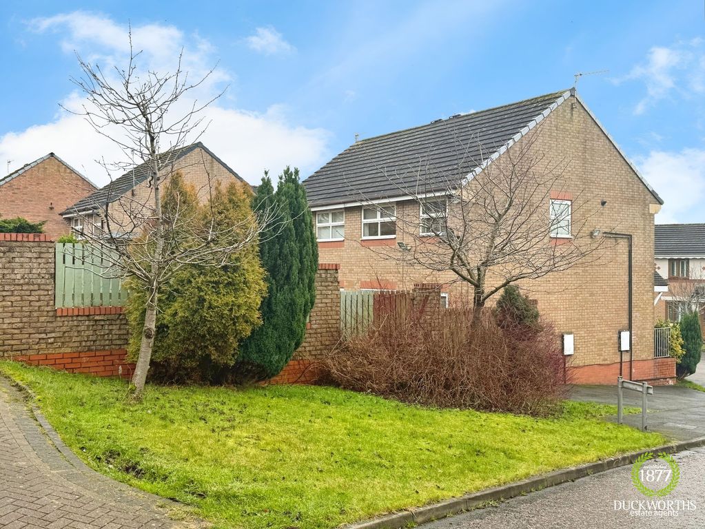 Property photo 1 of 28