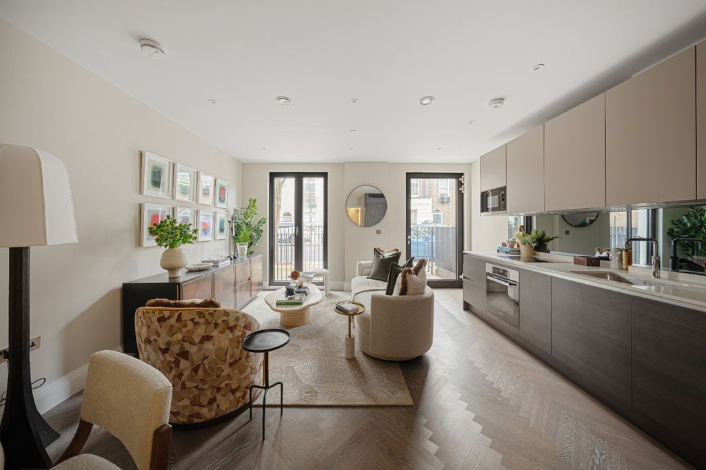 Property photo 2 of 15 Apartment 7-1 Molyneux St-01.Jpg