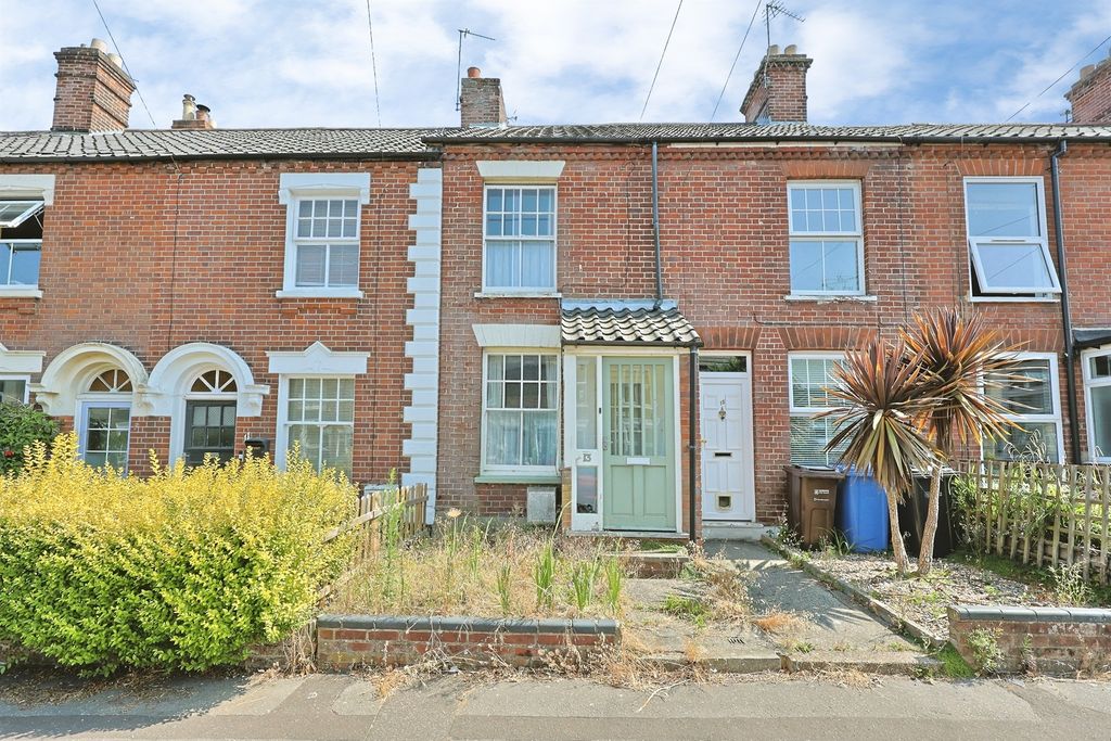 Property photo 1 of 13