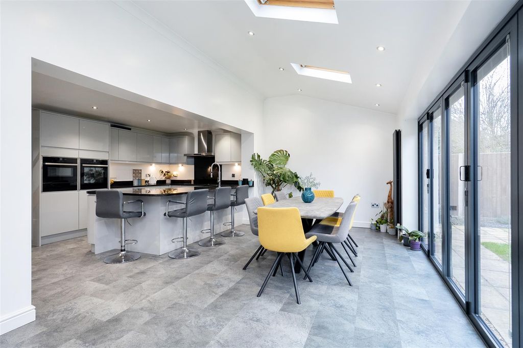 Property photo 2 of 33 Dsc09160.Jpg