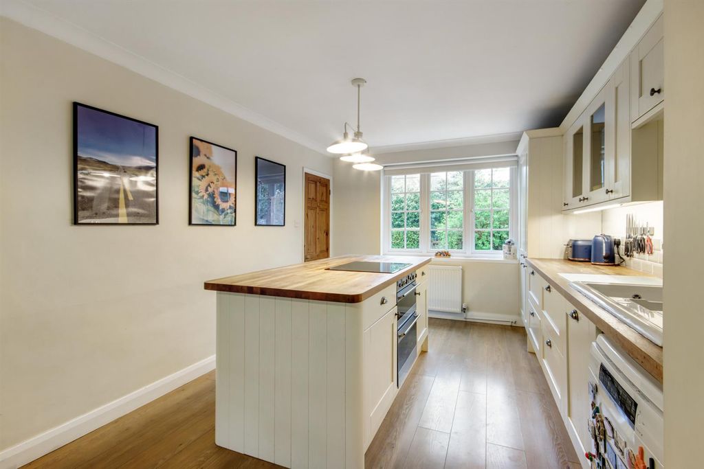 Property photo 2 of 17 59734_012.Jpg