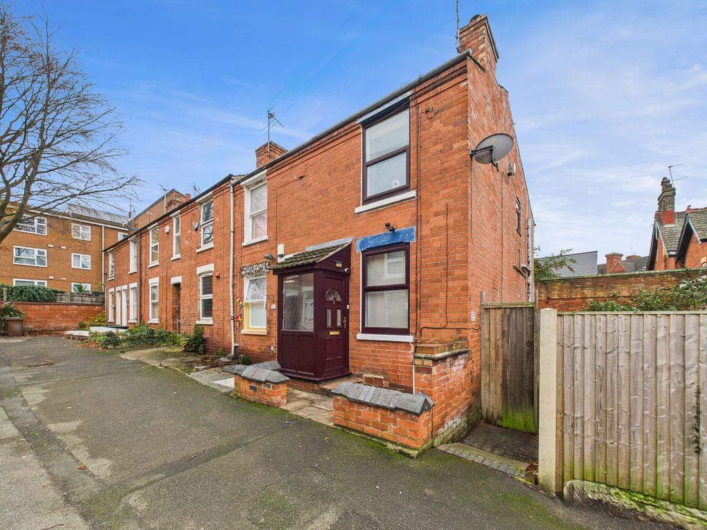 Property photo 1 of 11 Front