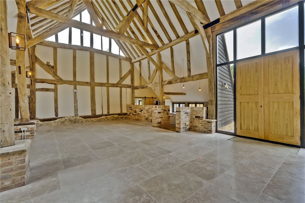 Property photo 2 of 17 Picture No. 06