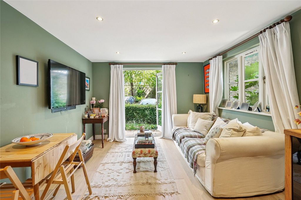 Property photo 1 of 10 Reception Room