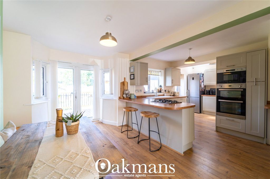 Property photo 2 of 39 Picture No. 03