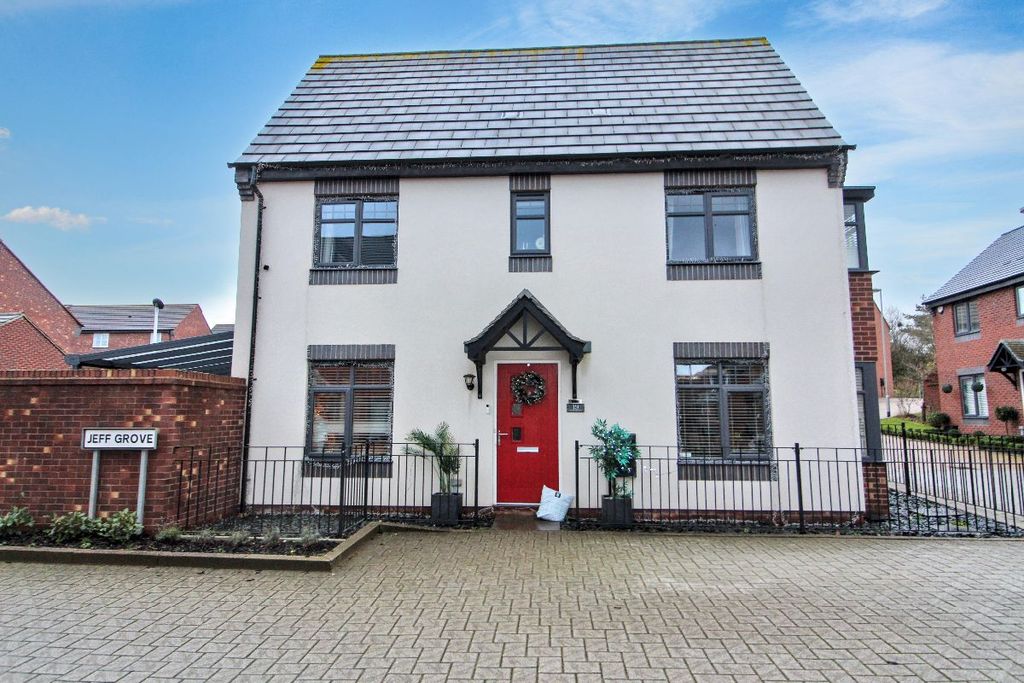 Property photo 1 of 18